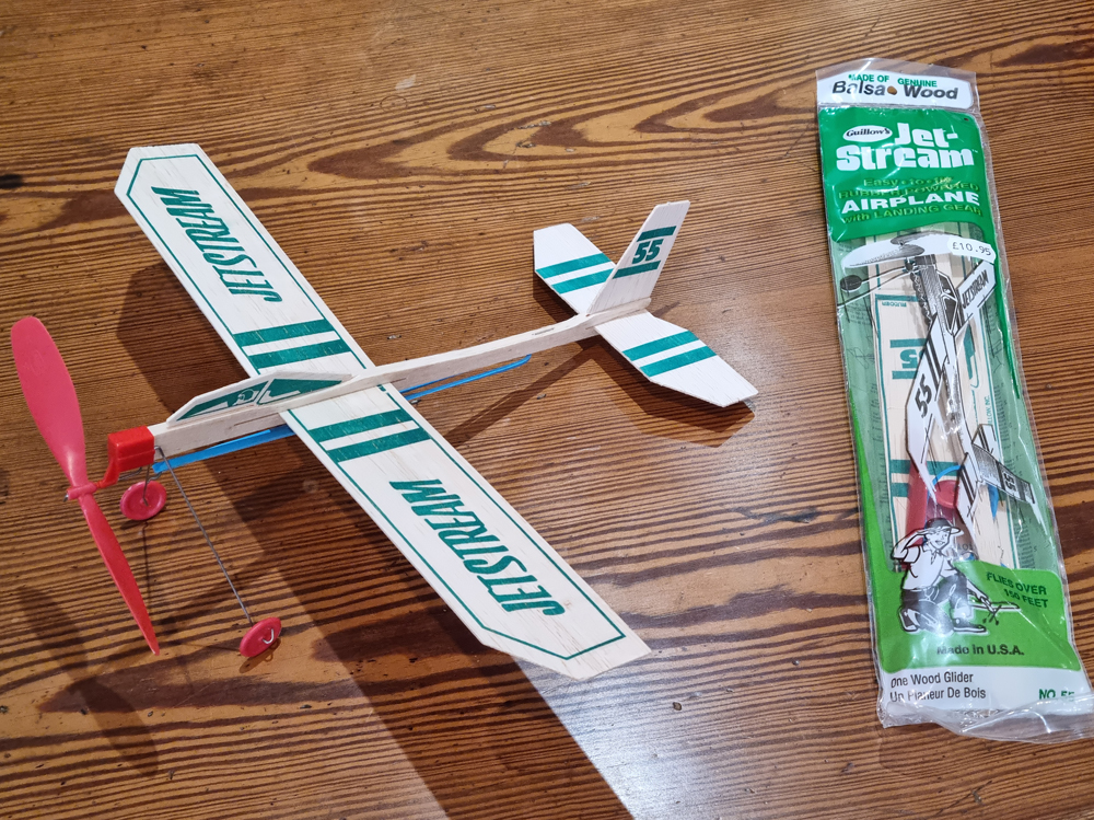 Guillow's Balsa Wood Jet Stream Rubber Powered Glider - Image 2